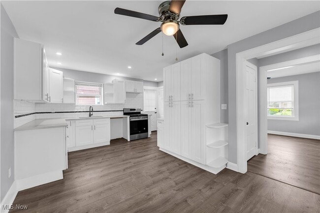 Building Photo - 302 Louisiana Ave