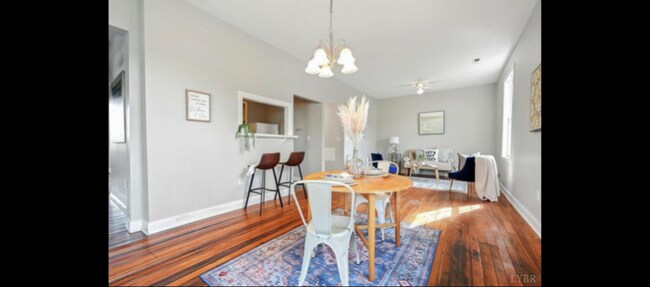Foto del edificio - 1423 Pierce St