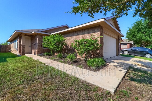 Building Photo - 3308 Barksdale Dr