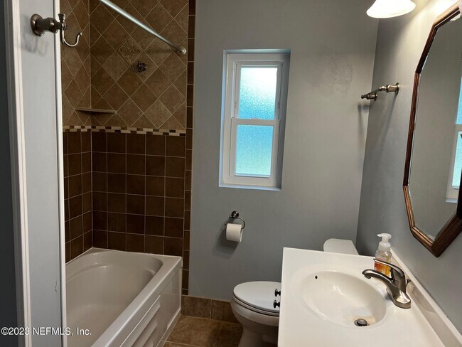 Building Photo - 5537 Patsy Anne Dr