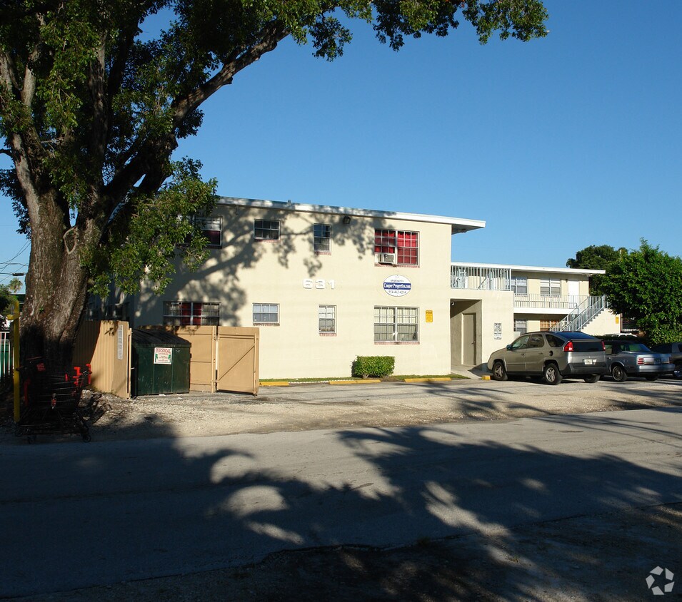 Foto del edificio - La Joila Apartments