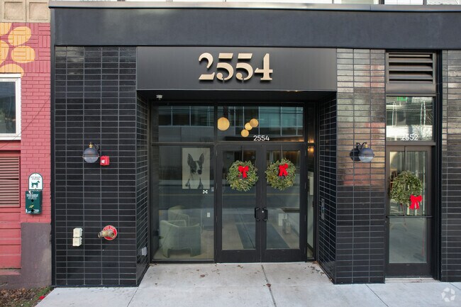 Building Photo - 2554 Smallman St
