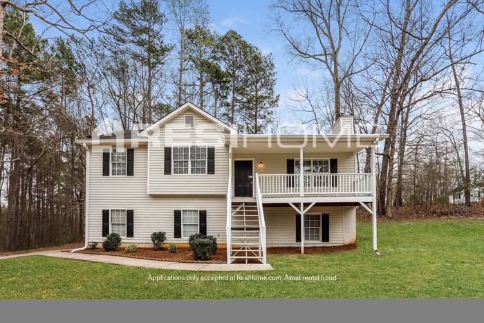 Primary Photo - NEW BEAUTIFULLY RENOVATED HOME!