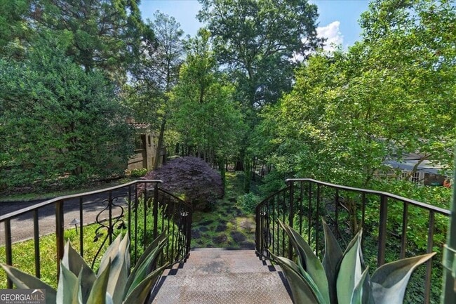 Photo - 2538 Parkside Dr NE Apartment