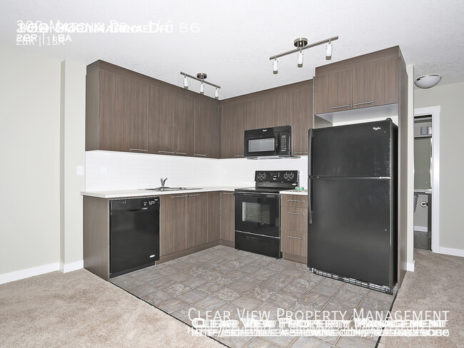 Photo du bâtiment - Chestermere Station 2 bedroom, 2nd floor c...