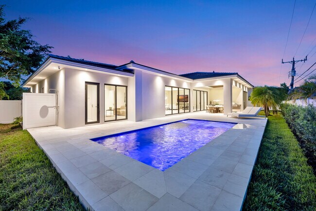 Foto del edificio - 2757 NE 34th St