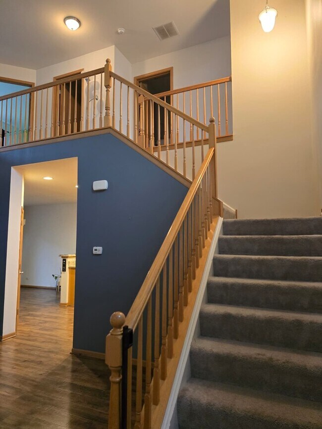 Foto del edificio - 549 S Jade Ln