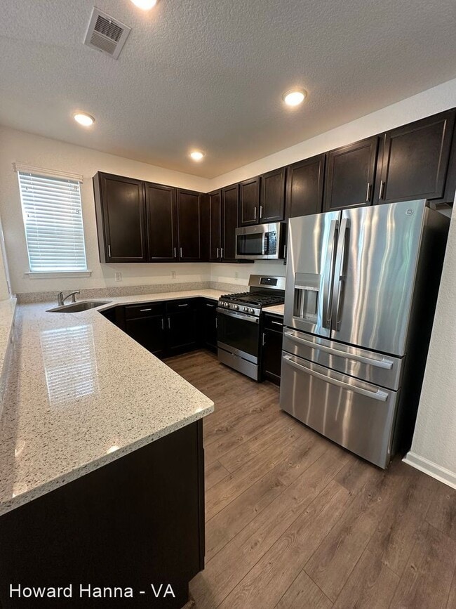Building Photo - 3 br, 2.5 bath House - 5071 Hawkins Mill Way