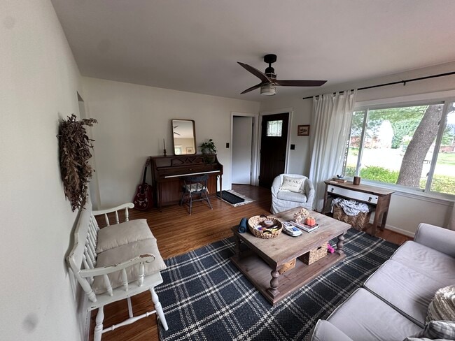 Foto del edificio - 2519 Ashbrook Ave