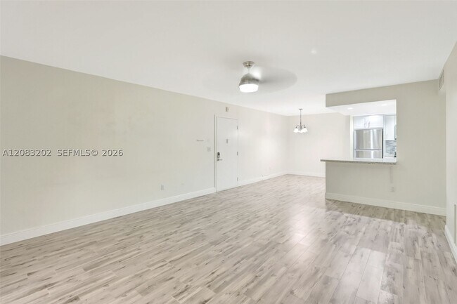 Foto del edificio - 7925 SW 86th St