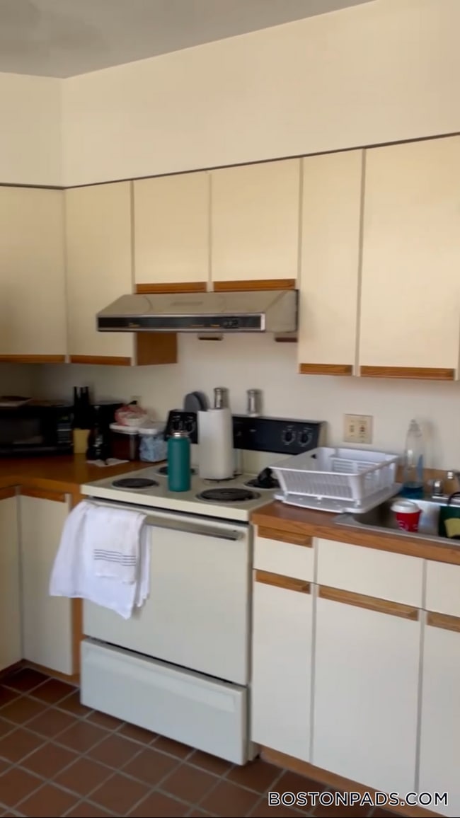 Foto del edificio - 81 Essex St