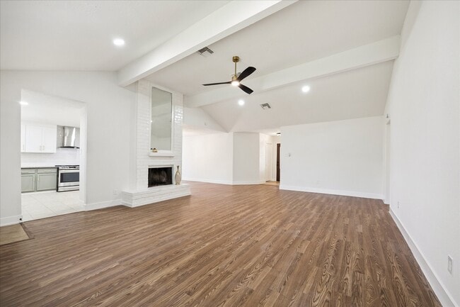 Building Photo - 8302 Bee Meadow Ln