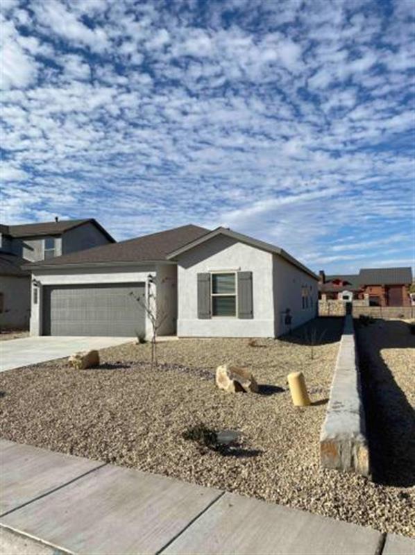 Building Photo - BEAUTY OF LAS CRUCES