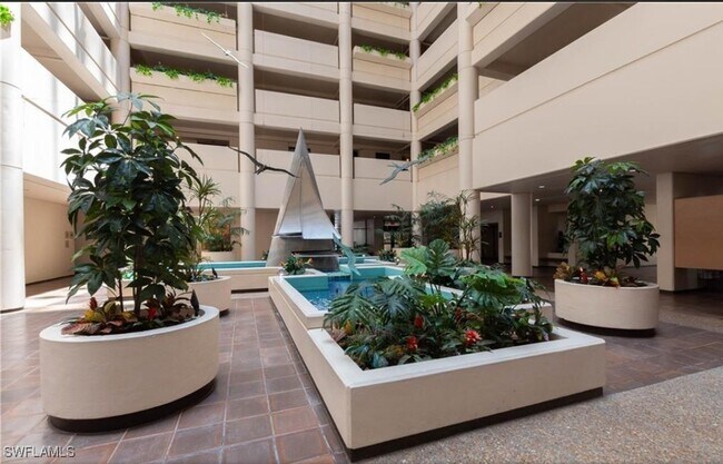Foto del edificio - 5260 S Landings Dr