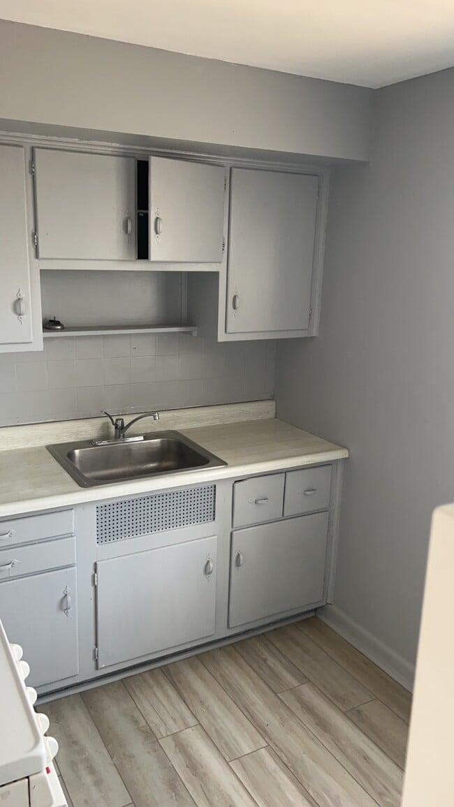 Building Photo - 2316 Davue Cir