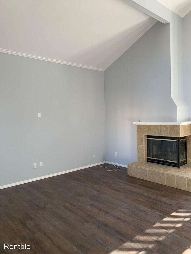Building Photo - 3 br, 2.5 bath House - 13443 Catalonia Ct