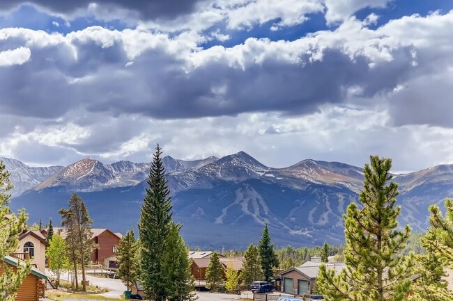 Foto del edificio - Ten Mile View House - Breckenridge - Winter rental! Pets negotiable!