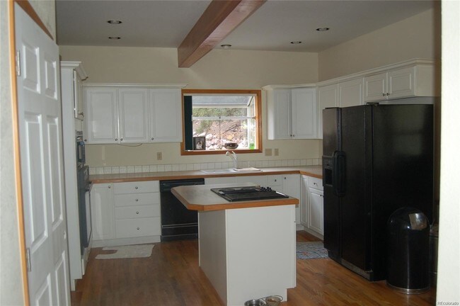 Building Photo - 1421 Ledge Rock Terrace