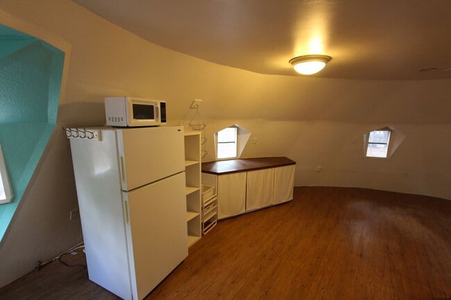 Building Photo - $300 OFF First Month | Unique Dome Studio Surrounded by Ponderosa Pines – Parks, AZ