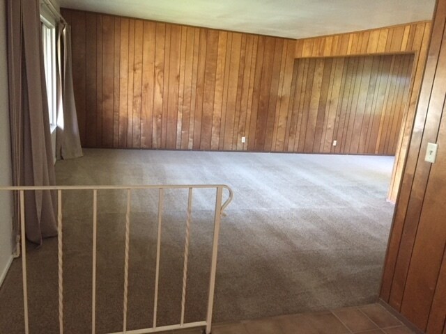 Building Photo - Spacious Home in Wonderful Davis Neighborh...