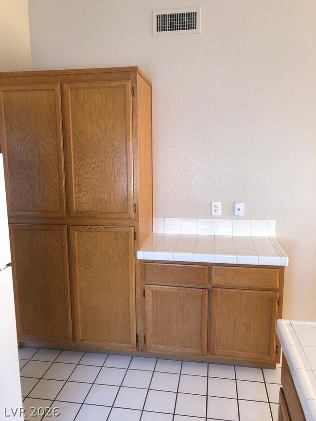 Foto del edificio - 2735 Pastel Ave