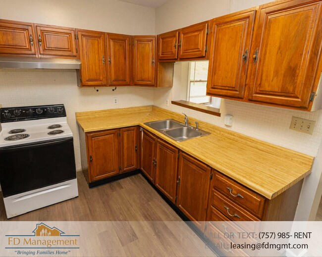 Foto del edificio - 3BR 1BA House close to Langley on Large Lot