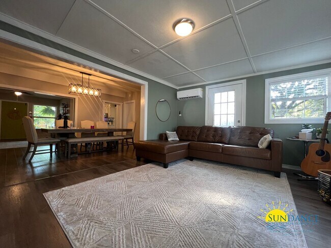 Foto del edificio - Nice 4 Bedroom Home in Fort Walton Beach!