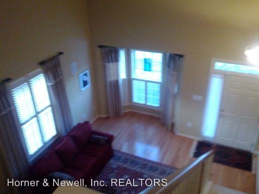 Foto del edificio - 618 Scotter Hills Pl