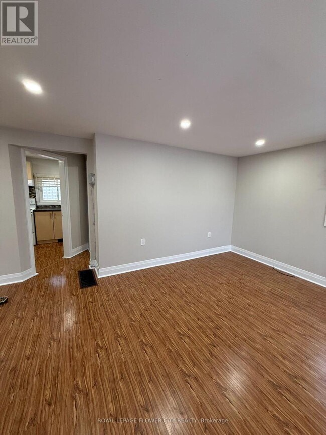 Photo du bâtiment - 80 Willow St