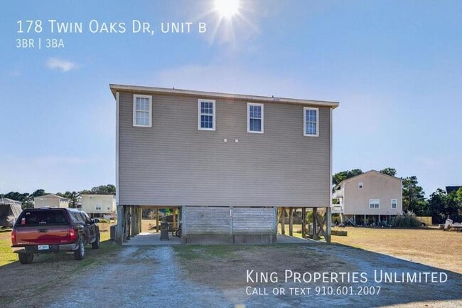 Building Photo - 178 Twin Oaks Dr