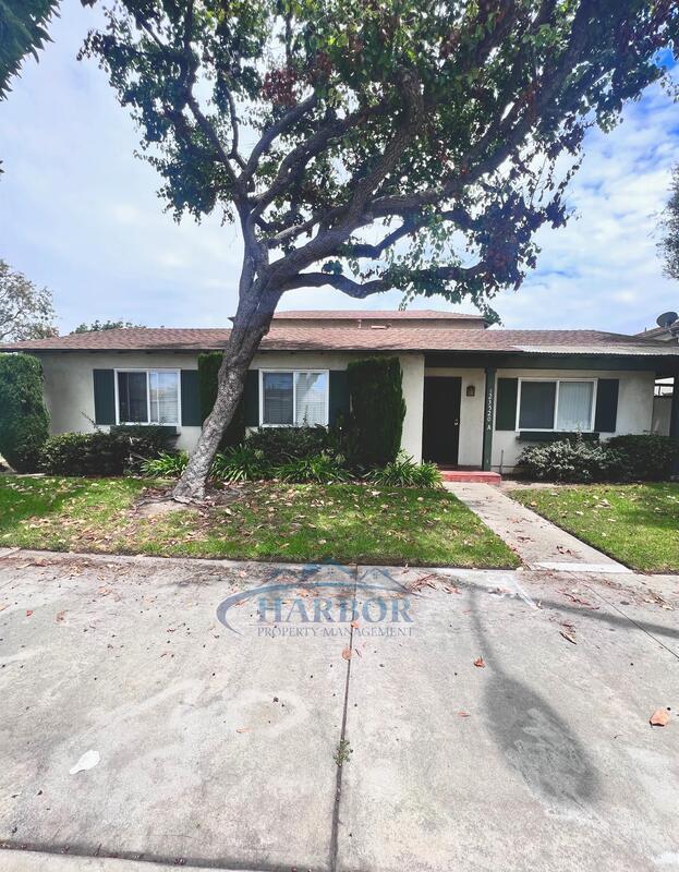 Foto principal - 23520 Western Ave