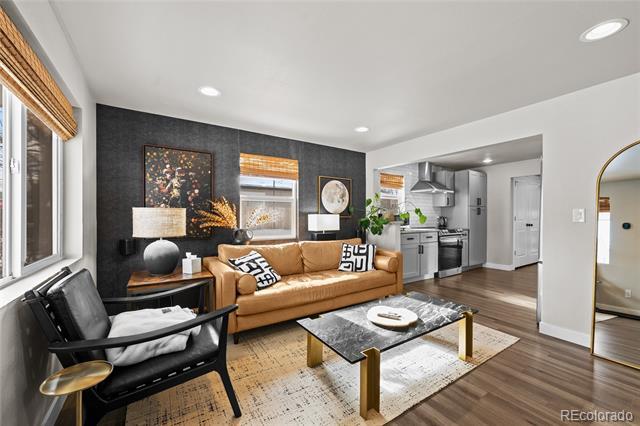 Foto del edificio - 4717 Meade St