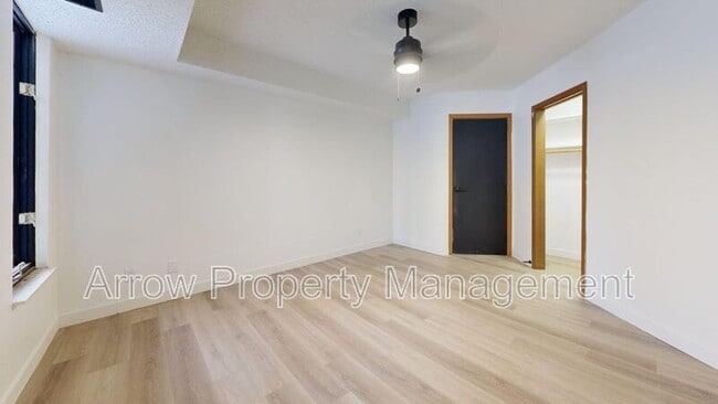 Foto del edificio - 205 E Arbor Ave