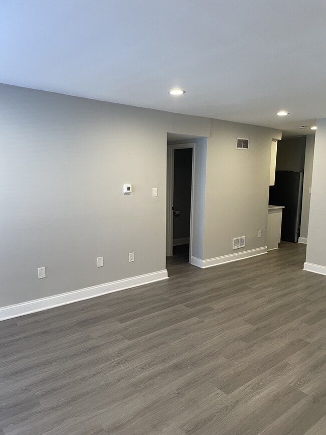 Photo - 1935 Addison Rd S Townhome