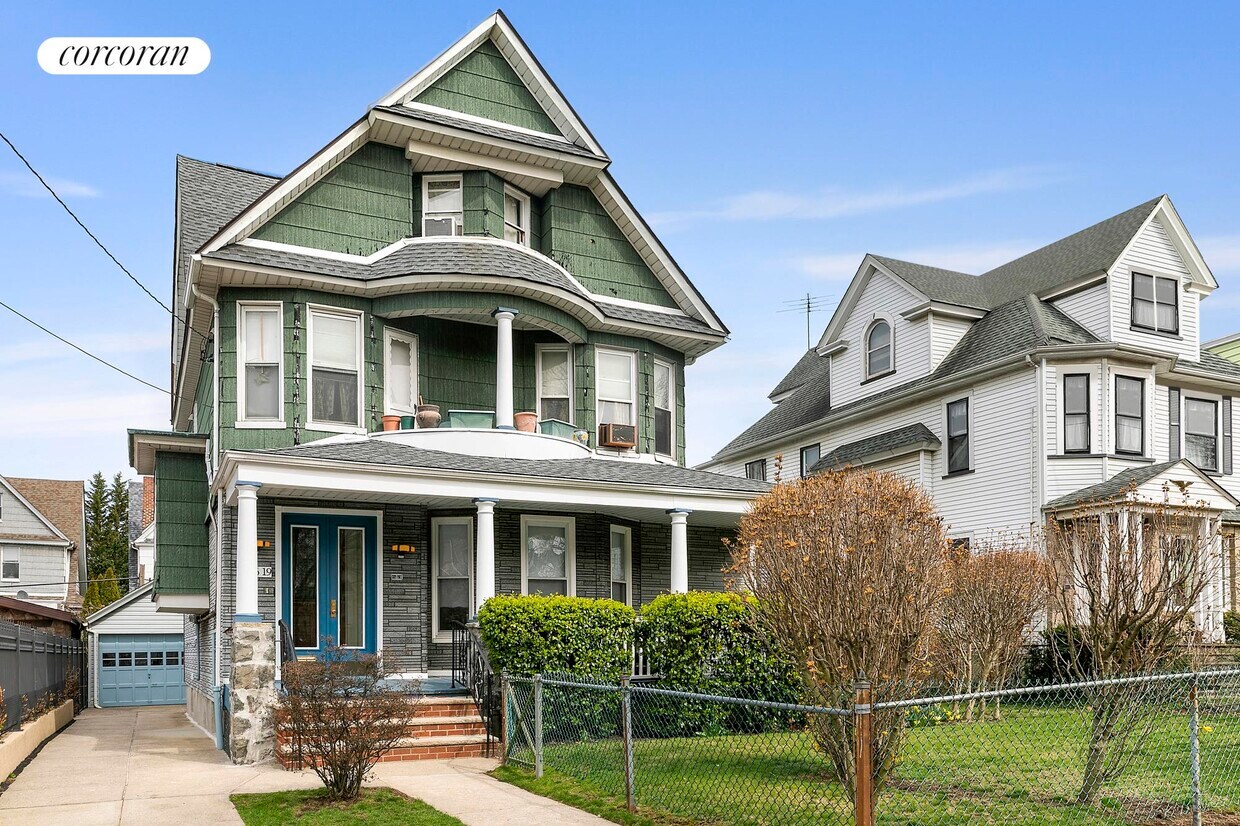 8619 110th St, Queens, NY 11418 Townhome Rentals in Queens NY