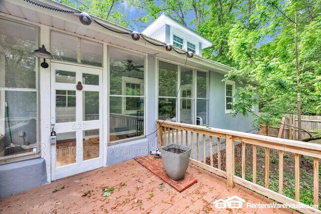 Foto del edificio - 8720 Black Creek Rd
