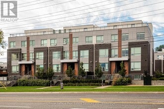 Building Photo - 1238-1238 Cawthra Rd