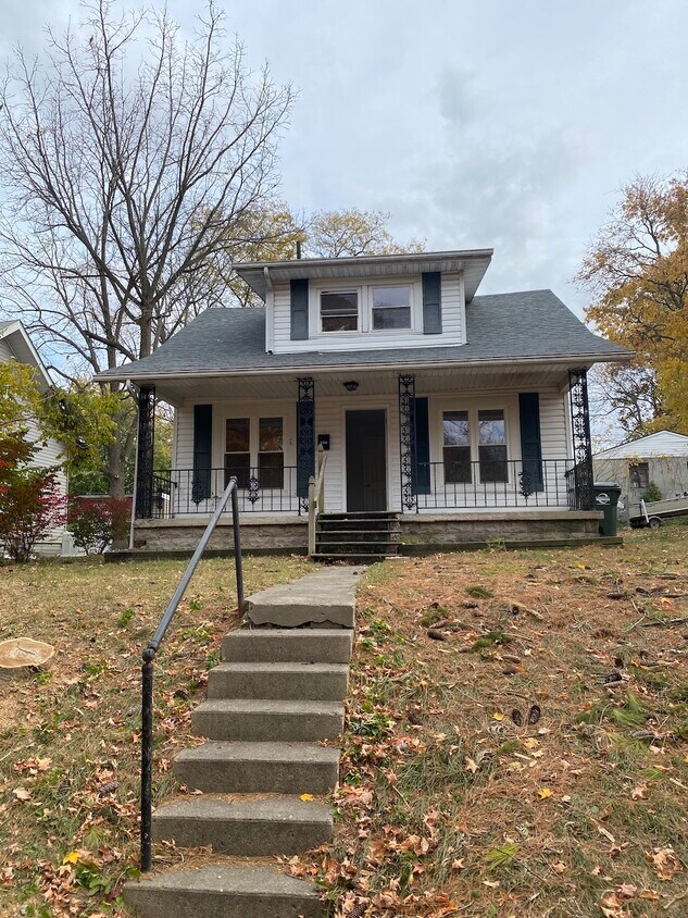 Primary Photo - 657 S Monroe St