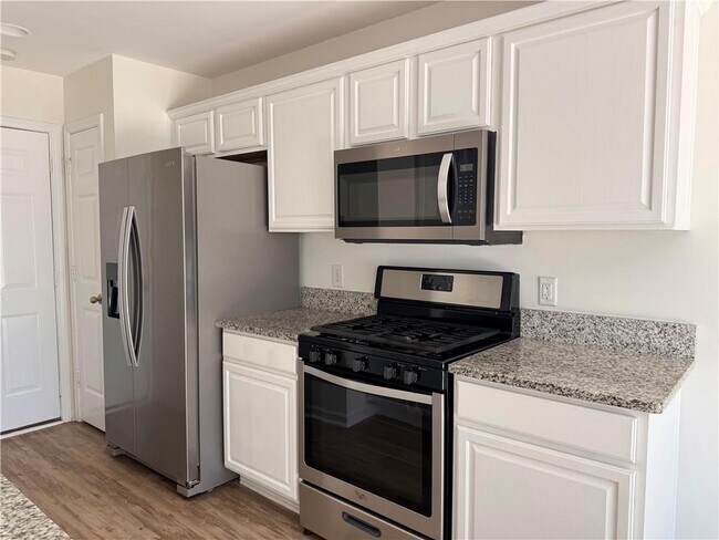Foto del edificio - 6245 Smoke Ridge Ln