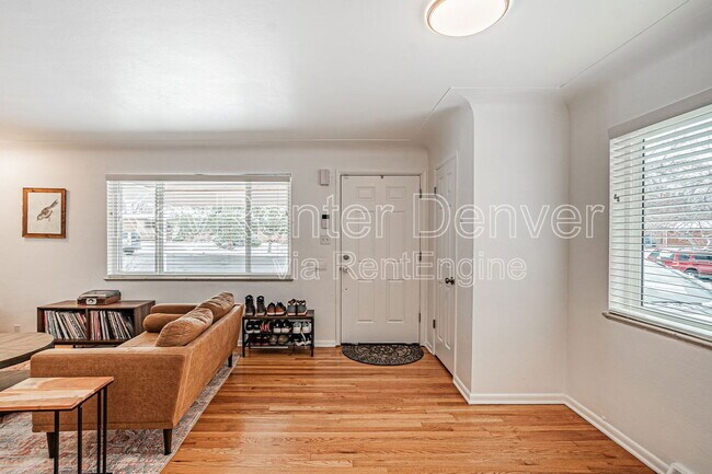 Foto del edificio - 1515 S Birch St