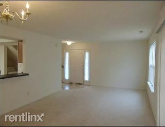 Foto del edificio - 2 br, 2.5 bath Townhome - 808 Settlement Dr