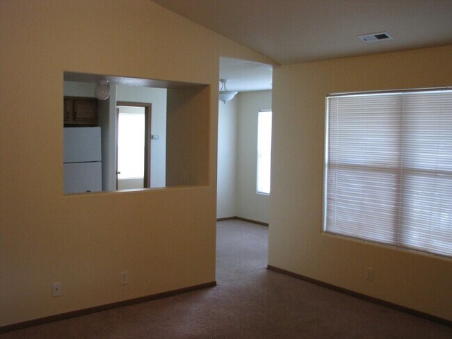 Building Photo - 6005 Chapel Hill Blvd