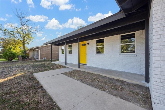 Building Photo - 1505 Conder St