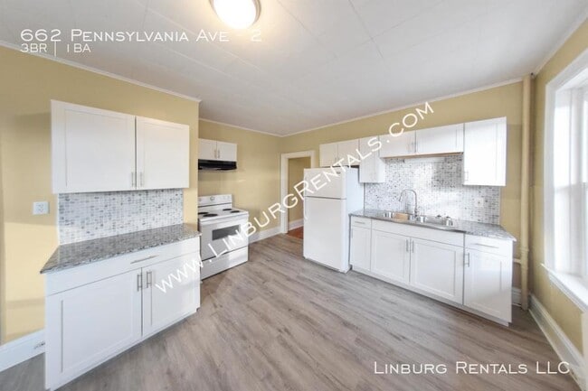 Building Photo - 662 Pennsylvania Ave
