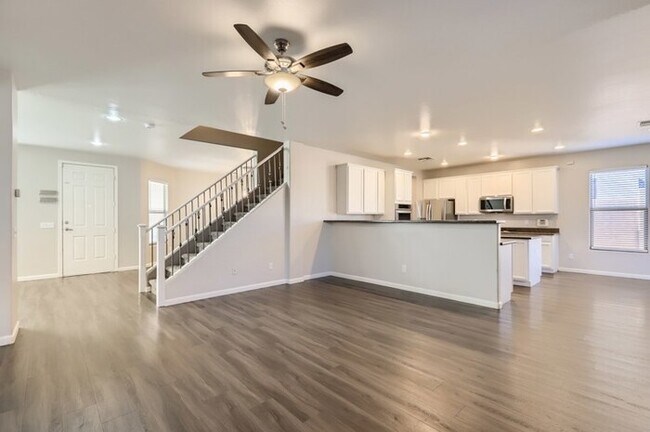 Foto del edificio - 26011 N Sandstone Way, Surprise, AZ, 85387