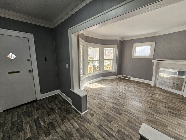 Foto del edificio - 9208 Pierpont Ave