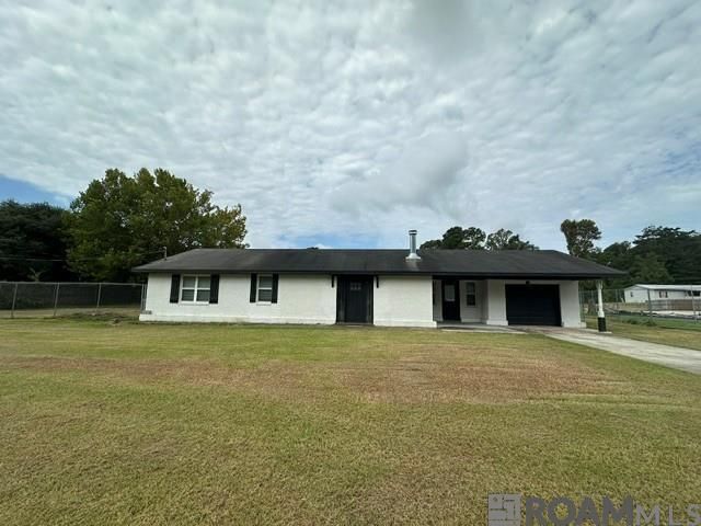 Foto del edificio - 7400 Magnolia Beach Rd