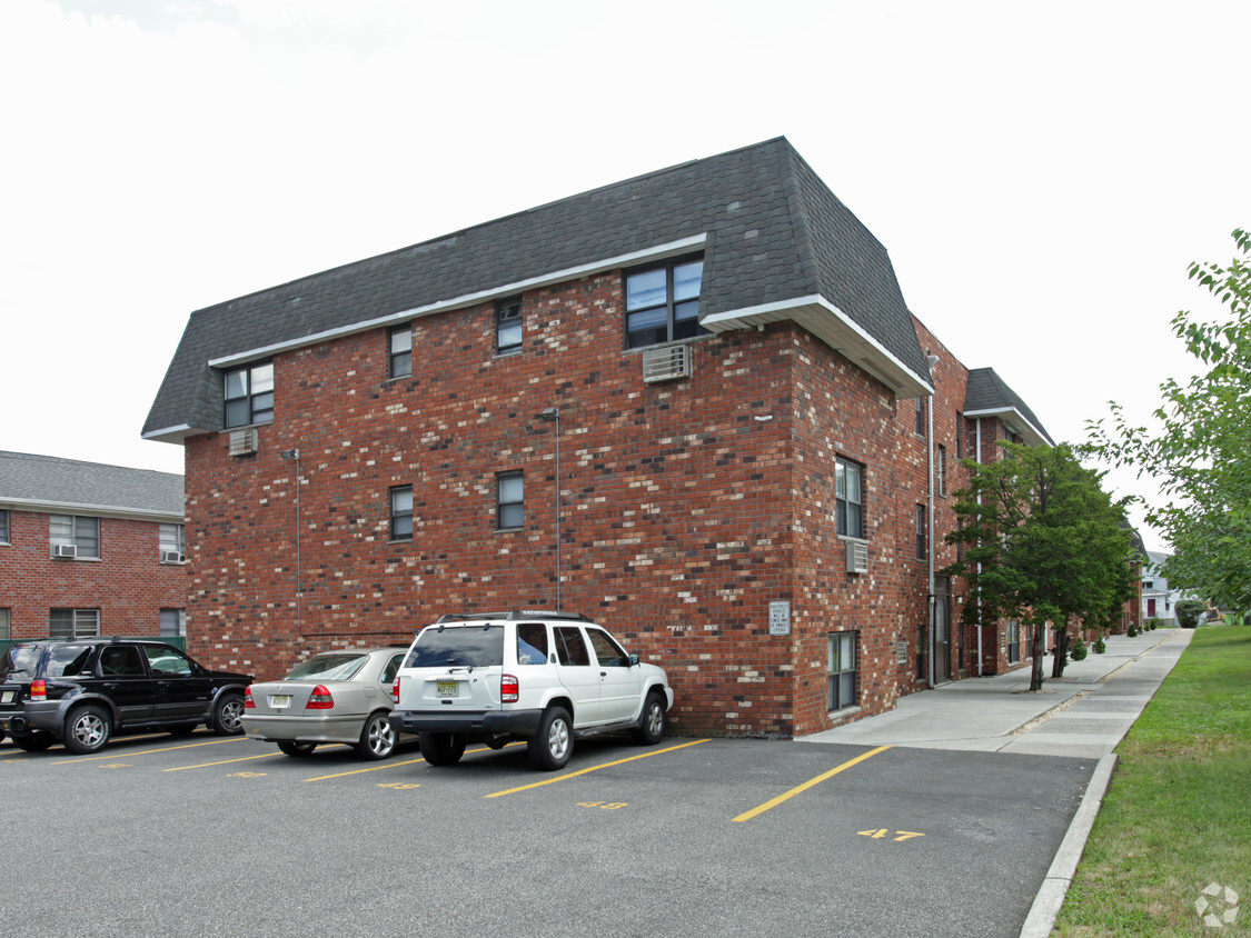 Foto del edificio - Catherine Garden Apartments