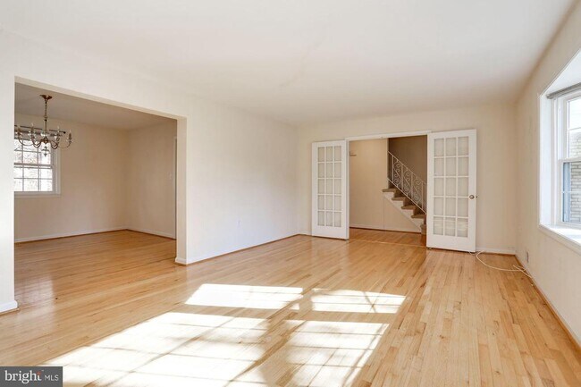 Foto del edificio - 7936 Carrleigh Pkwy