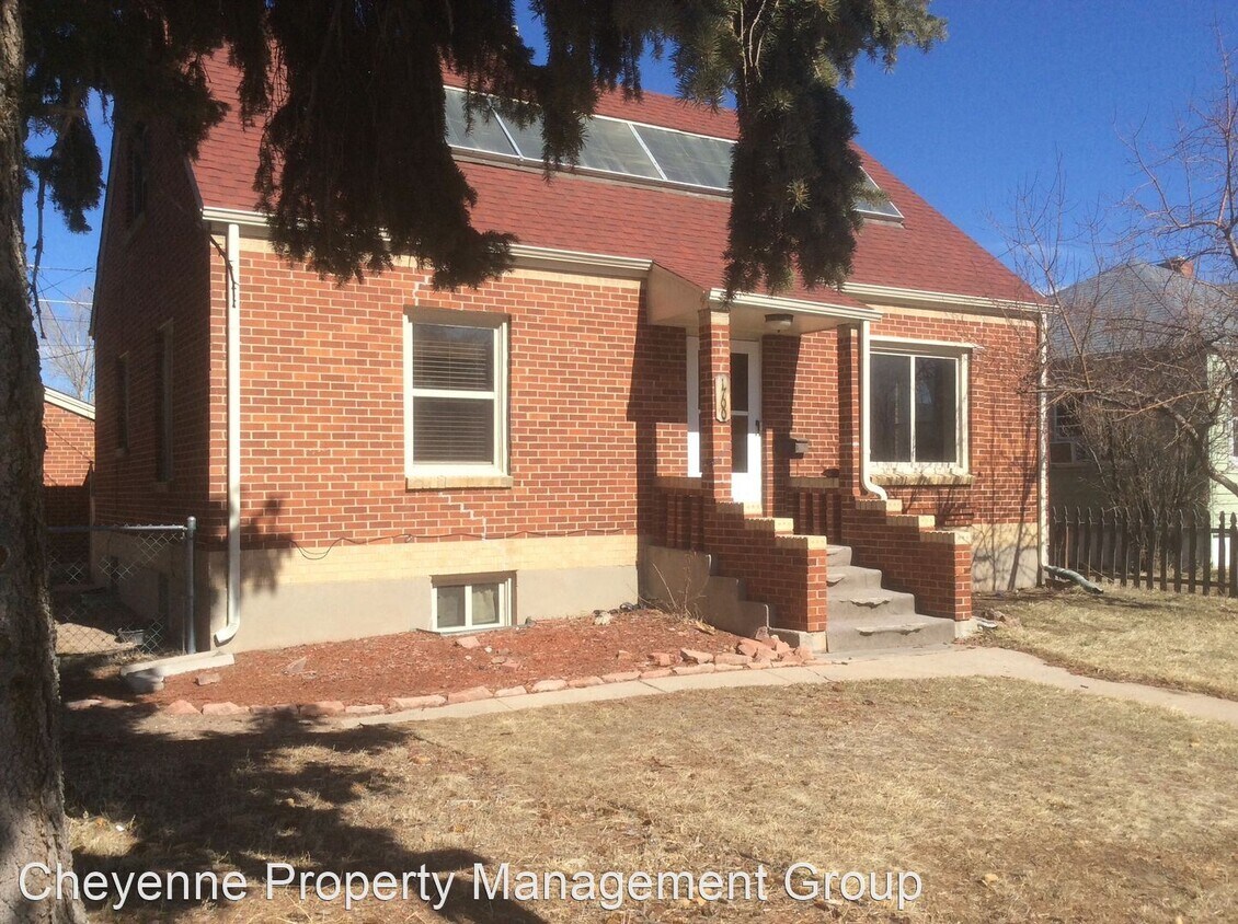 Primary Photo - 3 br, 1 bath House - 1700 E 22nd St